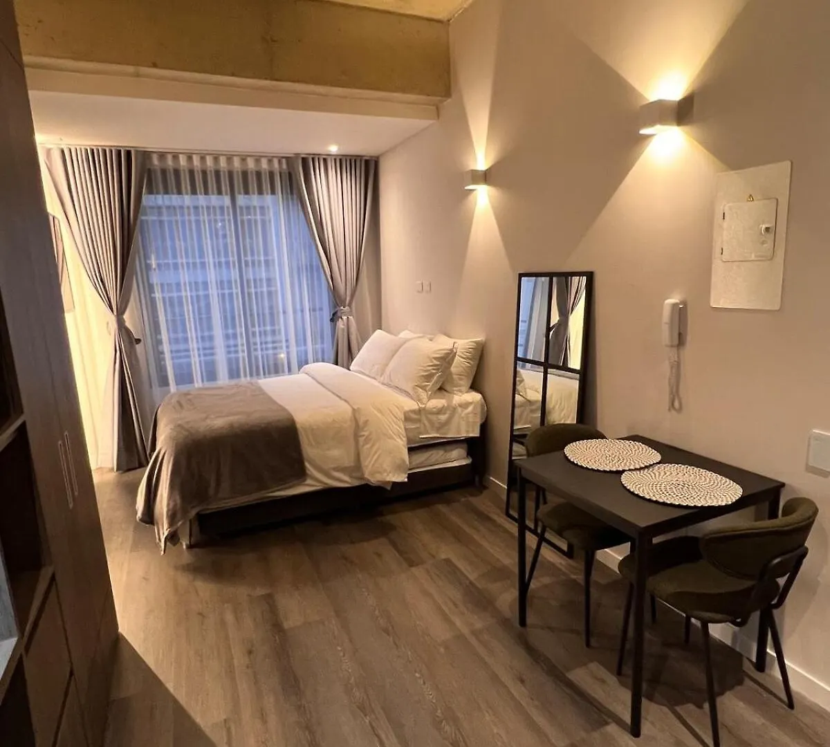 Apartamento Premium En Virrey, Confort Y Estilo Bogota 0*,  Colombia
